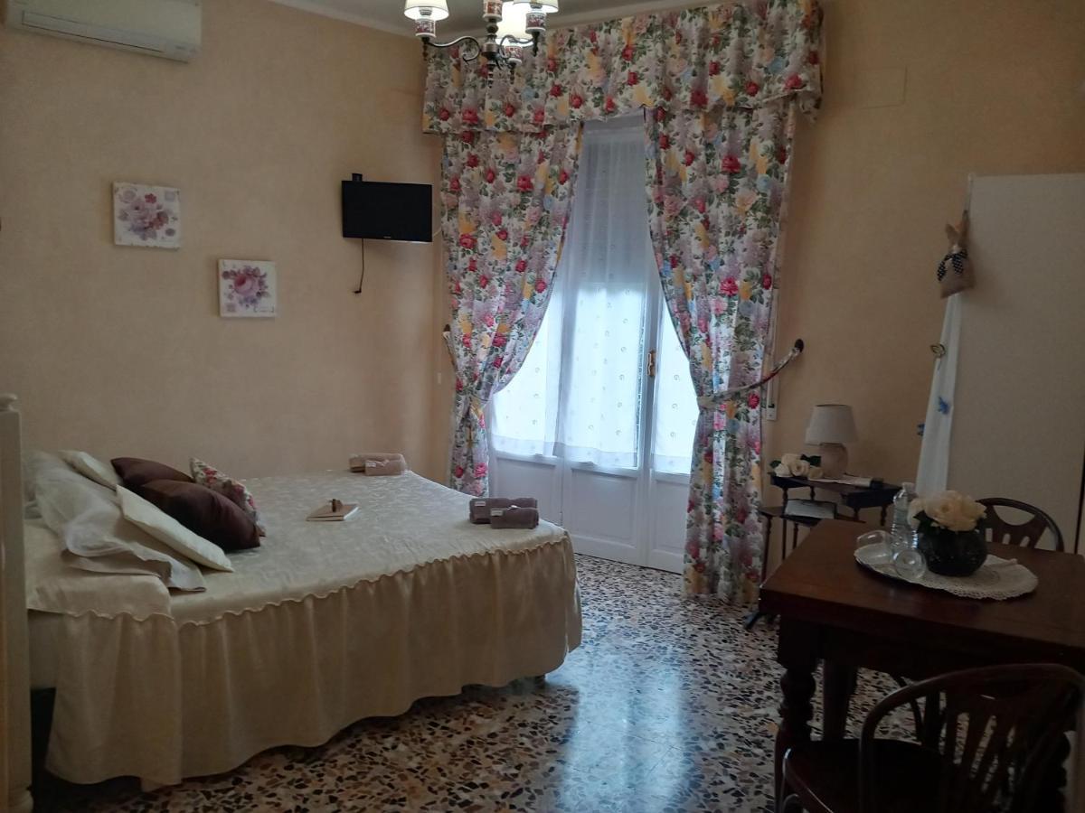 Affittacamere Da Carla Bonassola Extérieur photo